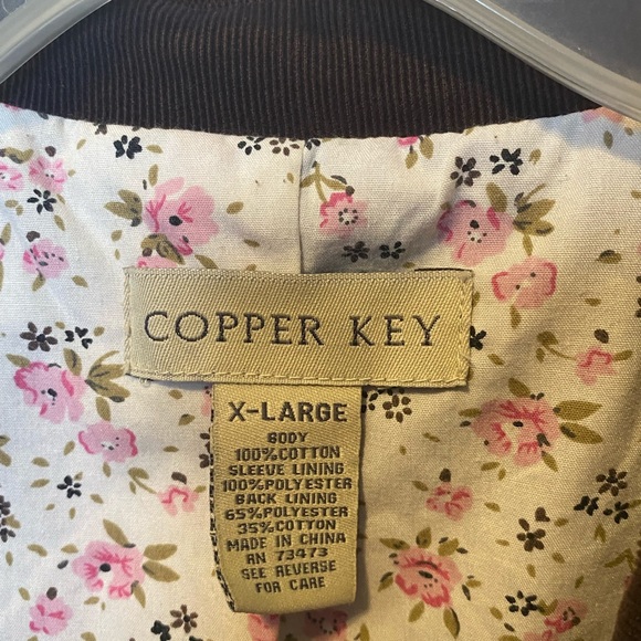 Corduroy brown jacket - Picture 3 of 7